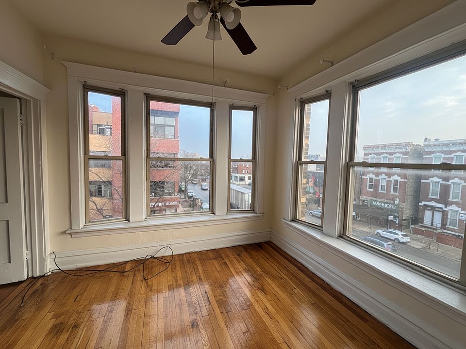 1st image of 2402 W McLean Ave #30