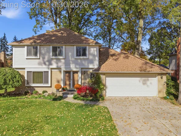 36052 Allen St, Livonia, MI 48154