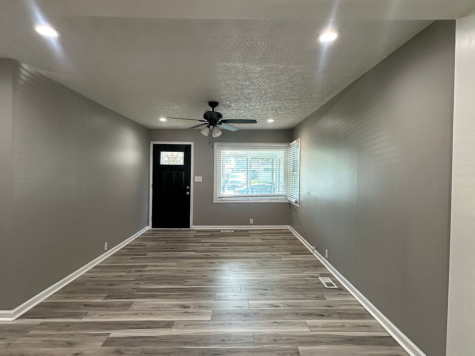 1st image of 1316 Carver Pl