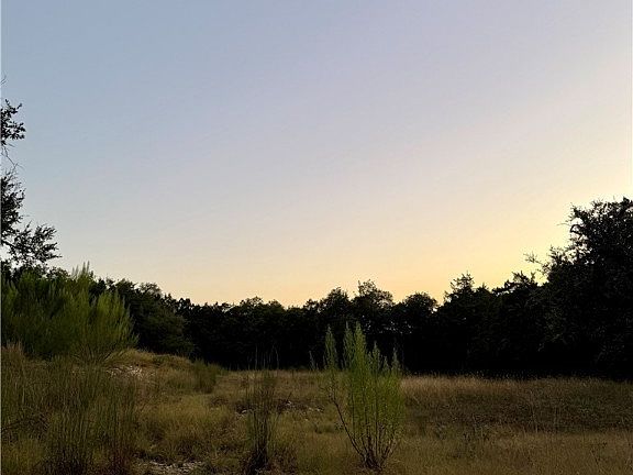 3rd image of 1059 Summit Blf