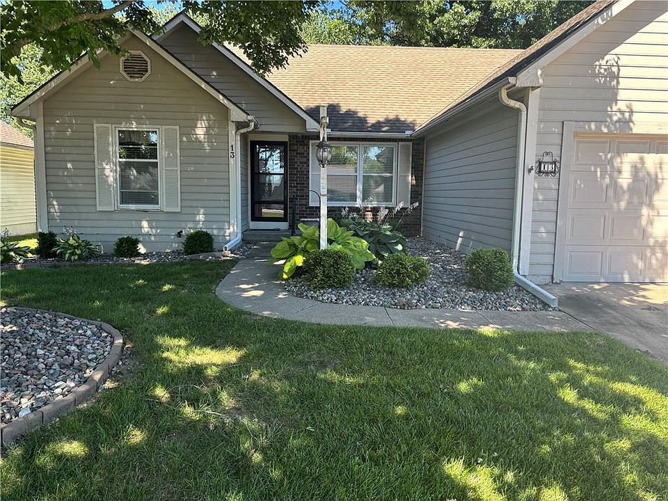 1st image of 13 Stratford Pl