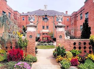 Wakefield Manor, Arlington, VA 22201