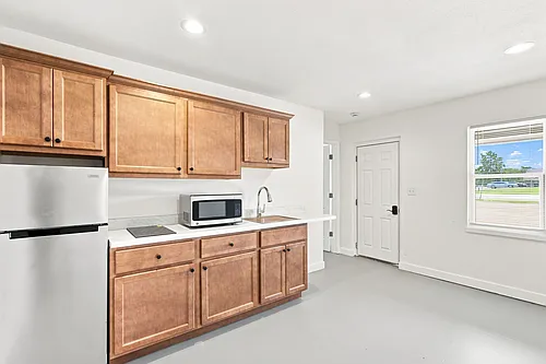 1241 W Ashley Rd Photo 1