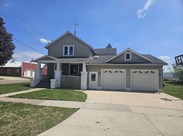 200 S Guilford St, Sumner, IA 50674