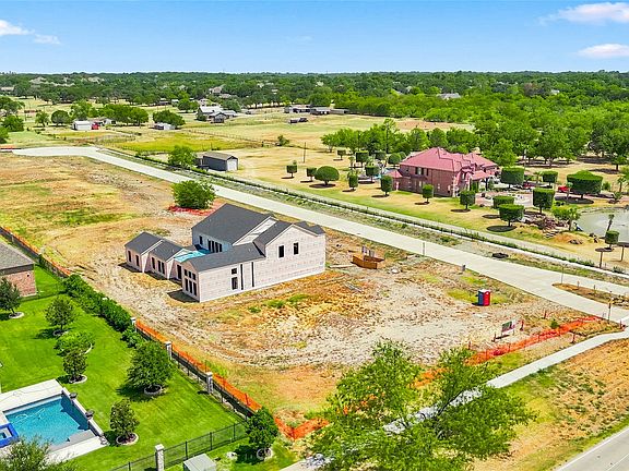 2nd image of 3912 Conservation Ct