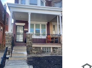4929 N Warnock St, Philadelphia, PA 19141