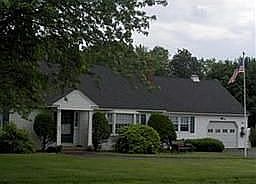 1st image of 34 Woodburn Dr