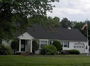 34 Woodburn Dr, Methuen, MA 01844