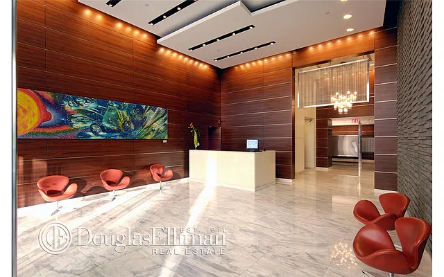 Rented by Douglas Elliman | media 15