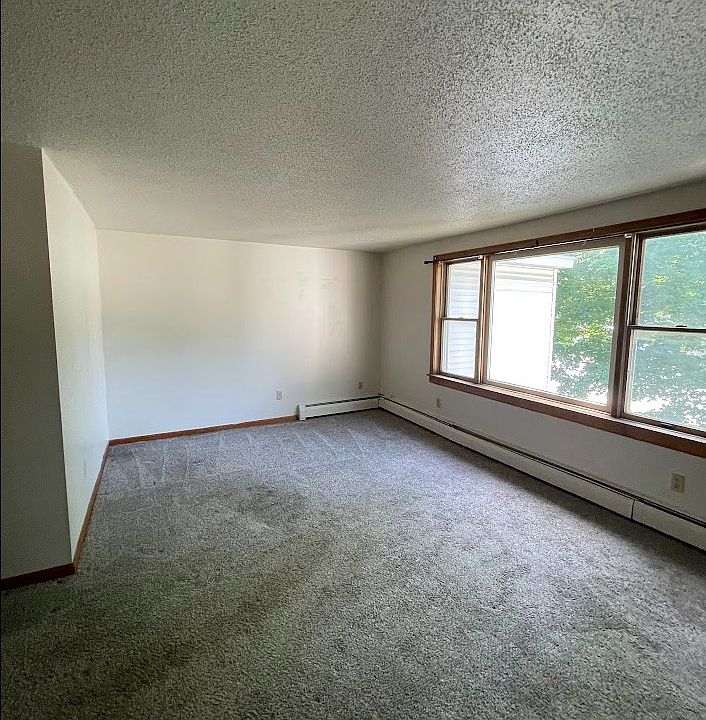 1st image of 260-262 Business Rte #9