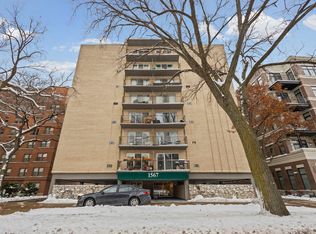 1567 Ridge Ave APT 408, Evanston, IL 60201