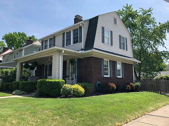 2nd image of 1367 Haines Ave