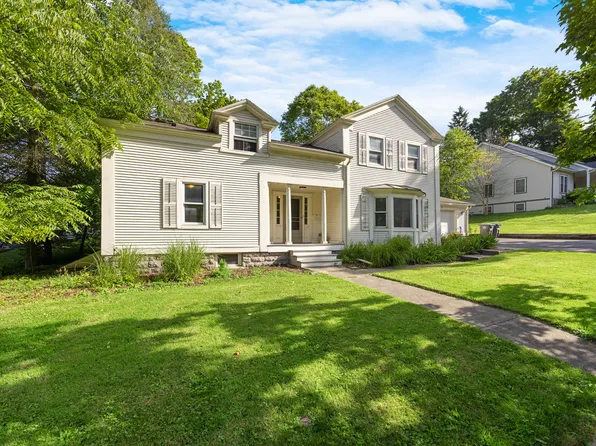 511 E Seneca St #A, Manlius, NY 13104