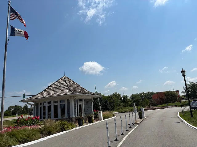Guardhouse -Gated security