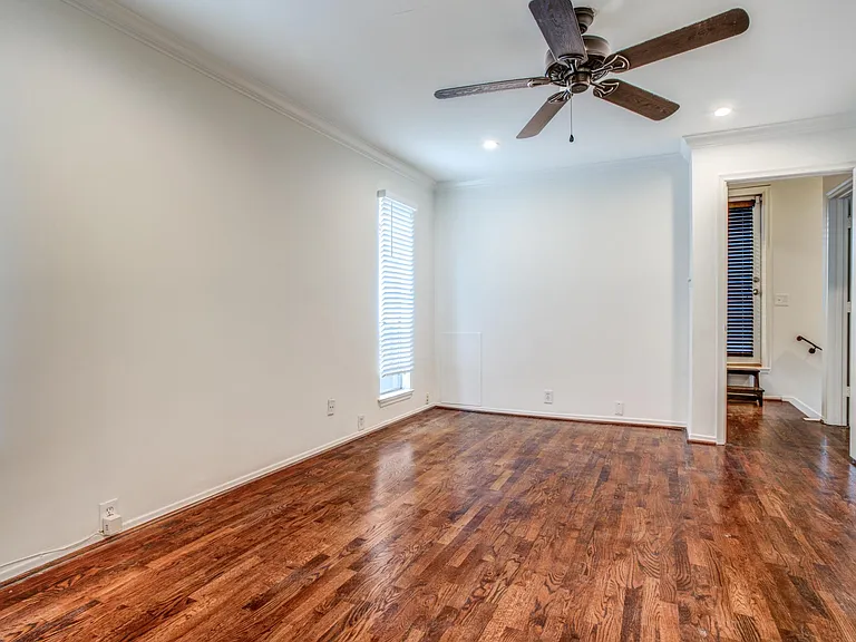 3610 Prescott Ave — Photo 7