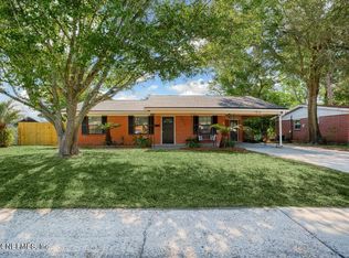 5817 Wending Dr, Jacksonville, FL 32244