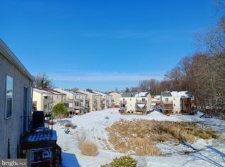 619 Country Ln APT B, Morton, PA 19070