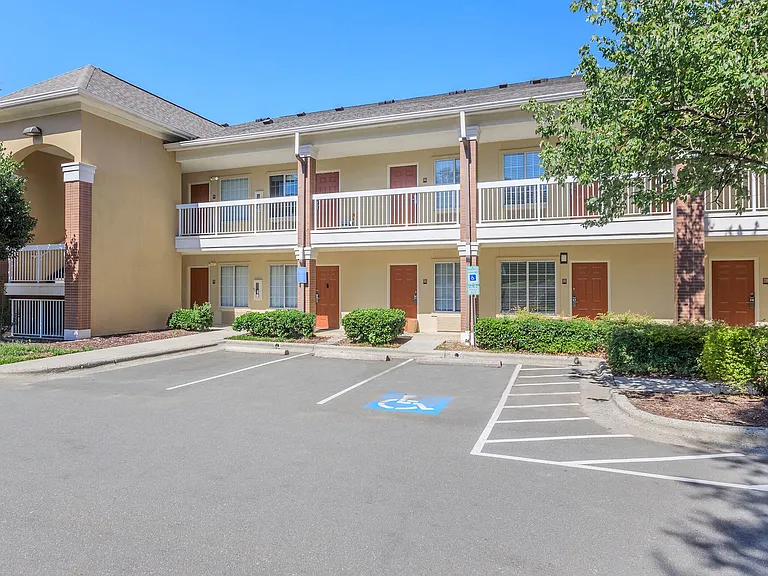Vivo Living Ivy Creek — Photo 10