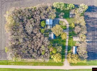 32396 40th St, Blue Earth, MN 56013