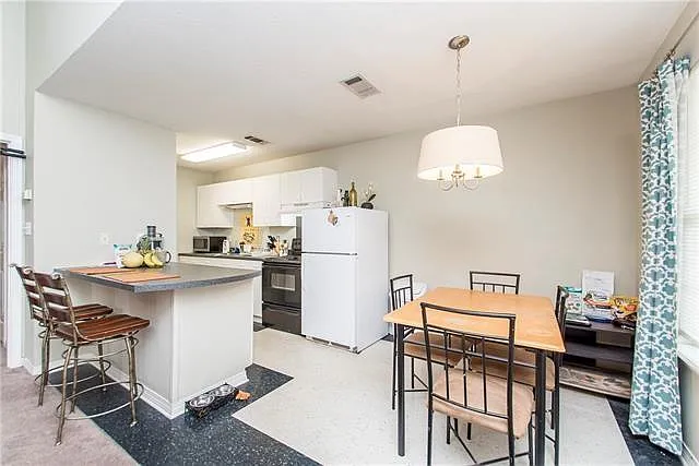 196 N Larussa Ln #3 — Photo 5
