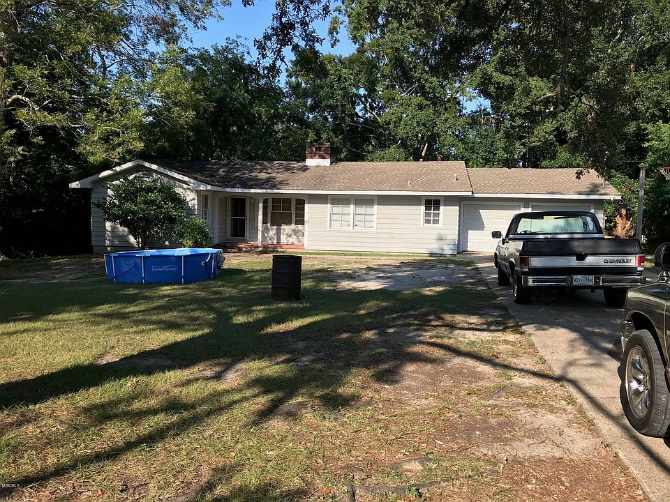 1st image of 317 Benachi Ave
