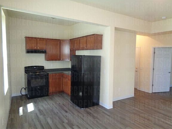 5th image of 4200 Colerain Ave #201