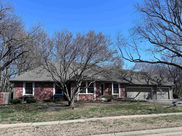 3310 SW Macvicar Ave, Topeka, KS 66611