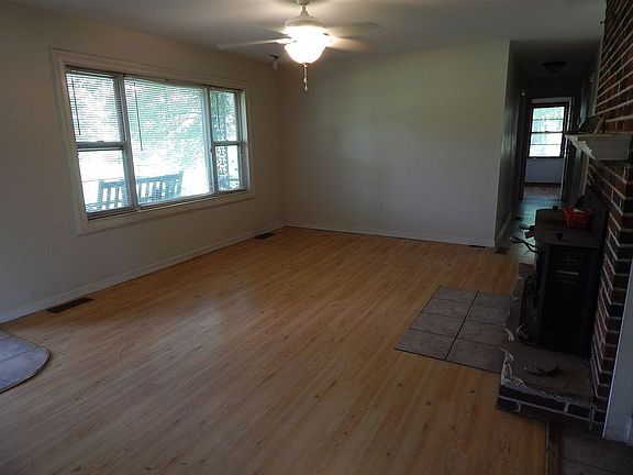spacious living room