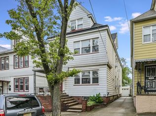 320 Stegman Pkwy, Jersey City, NJ 07305