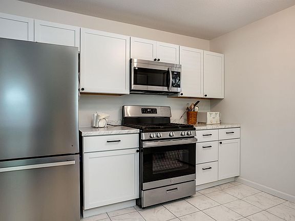 4th image of 513 N 7th St