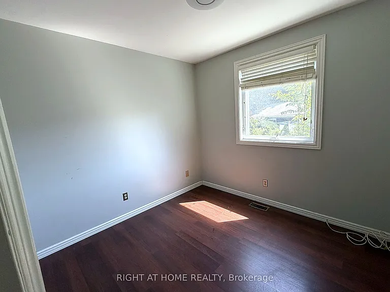 420 Citation Dr — Photo 10