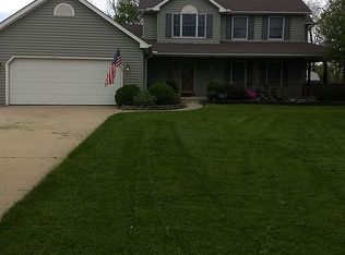 1049 Wabash Ave, Grafton, OH 44044