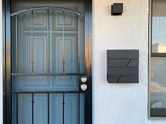 4th image of 438 N 17th Ave #A