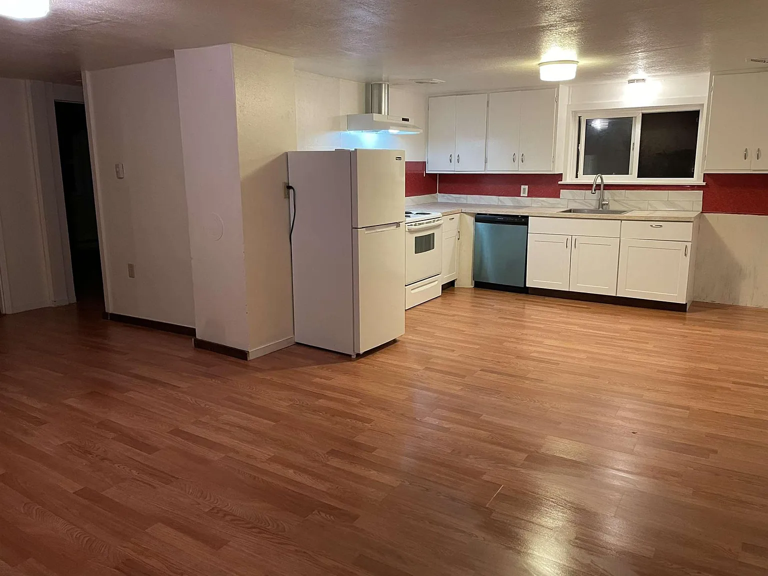 2 bed, 987 sqft, $1,700 — Photo 4