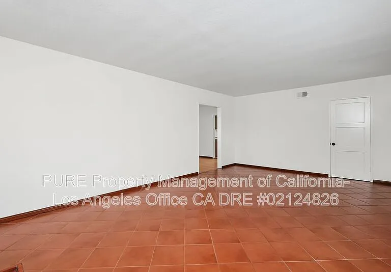 4619 W 133rd St — Photo 7