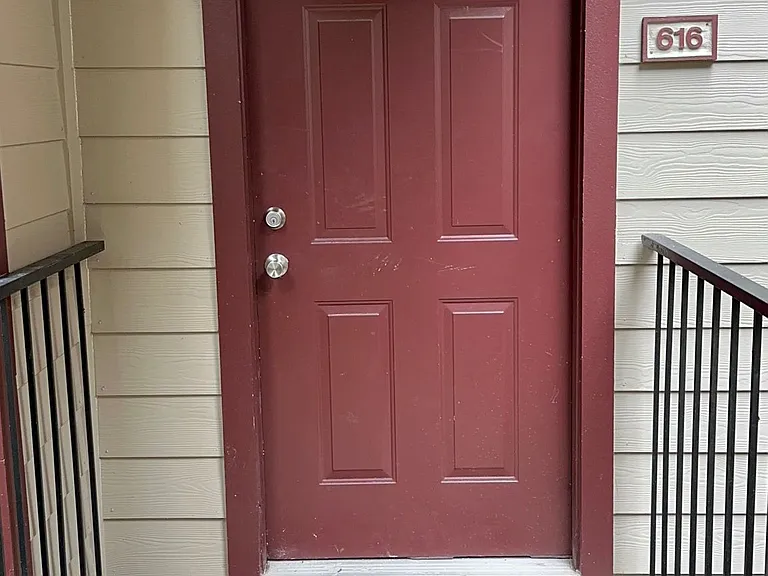 616 Cypress Pointe St — Photo 4