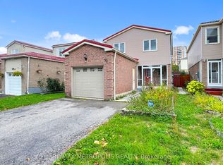 61 Horseshoe Cres, Toronto, ON M1B 4S3
