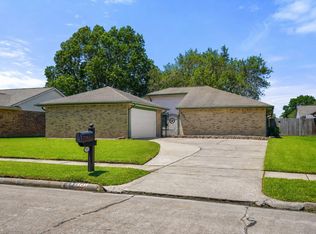 9731 Shell Rock Rd, La Porte, TX 77571