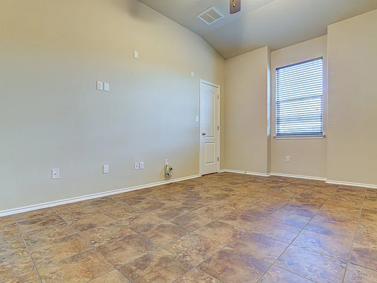 1808 McClannahan Dr — Photo 27