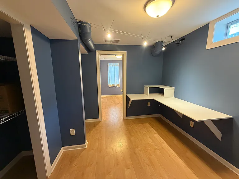 407 N Washington St — Photo 19