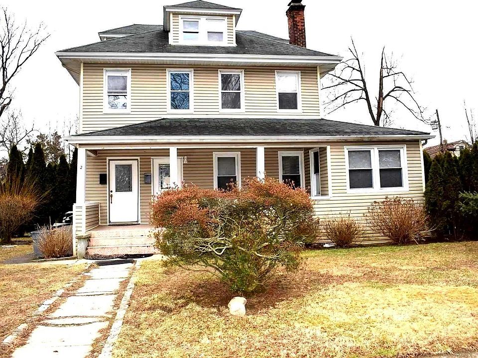1st image of 2 Franklin Pl #B