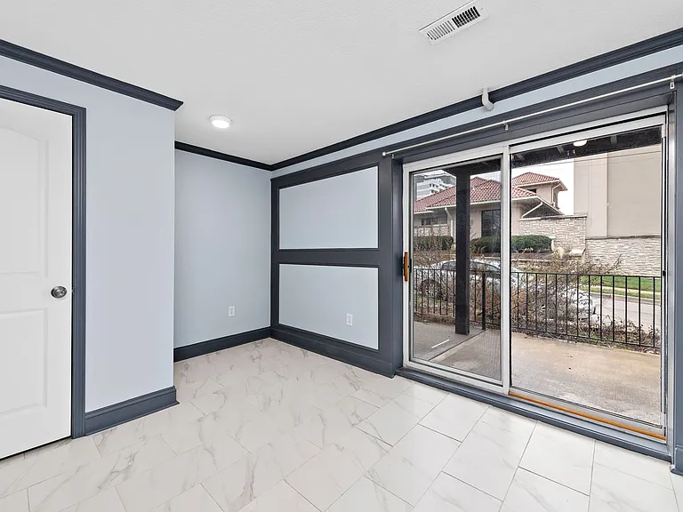 4544 Summit St — Photo 120