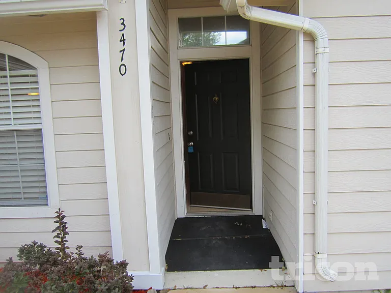3470 Citation Dr — Photo 2