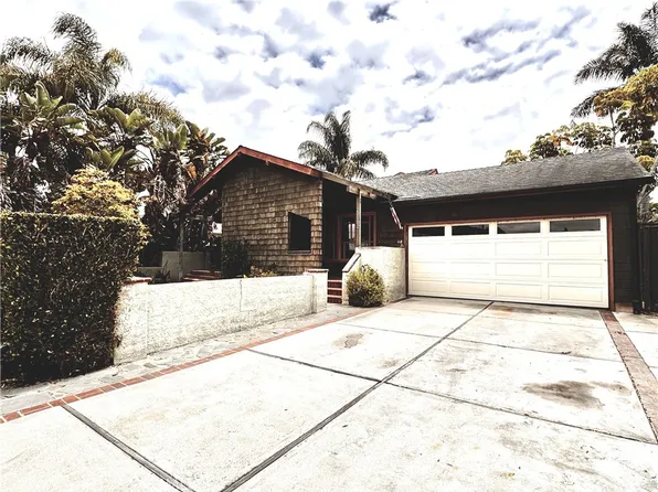 20102 Spruce Ave, Newport Beach, CA 92660