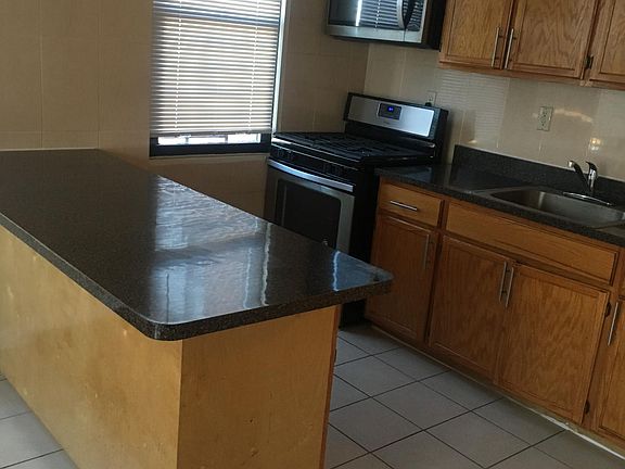 4th image of 8815 168th St APT 7A