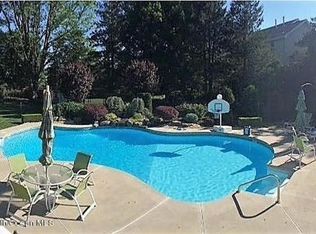 2 Maple St, Marlboro, NJ 07746