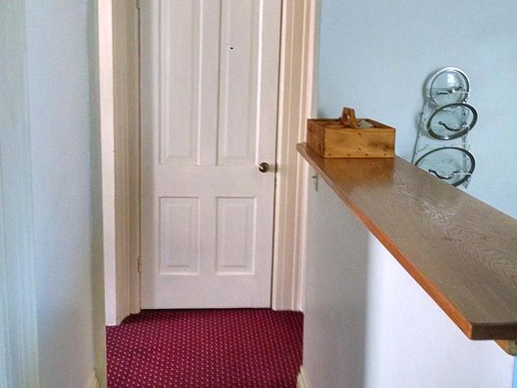 Entry Hall to Apartment