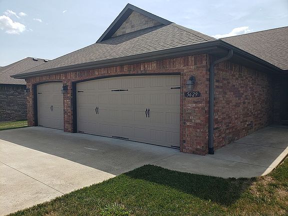 5th image of 5629 S Cottonwood Dr
