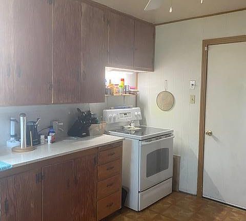 2nd image of 1308 E 35th St