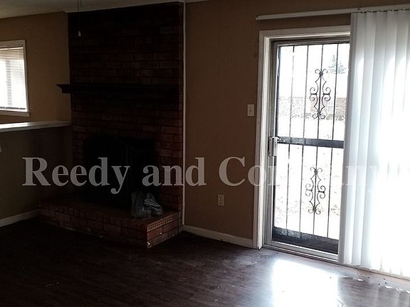 4th image of 3987 Longsneck Ave